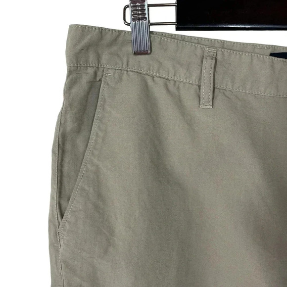 John Varvatos USA Linen Blend Flat Front Khaki Shorts - Picture 3 of 7